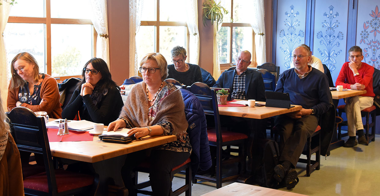 Ordførarar, administrasjonssjefar, NAV-tilsette m.fl. deltok på møtet