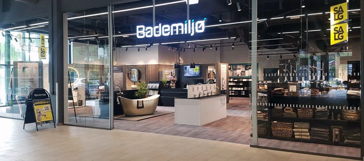 Bademiljo Al () Bademiljo Al